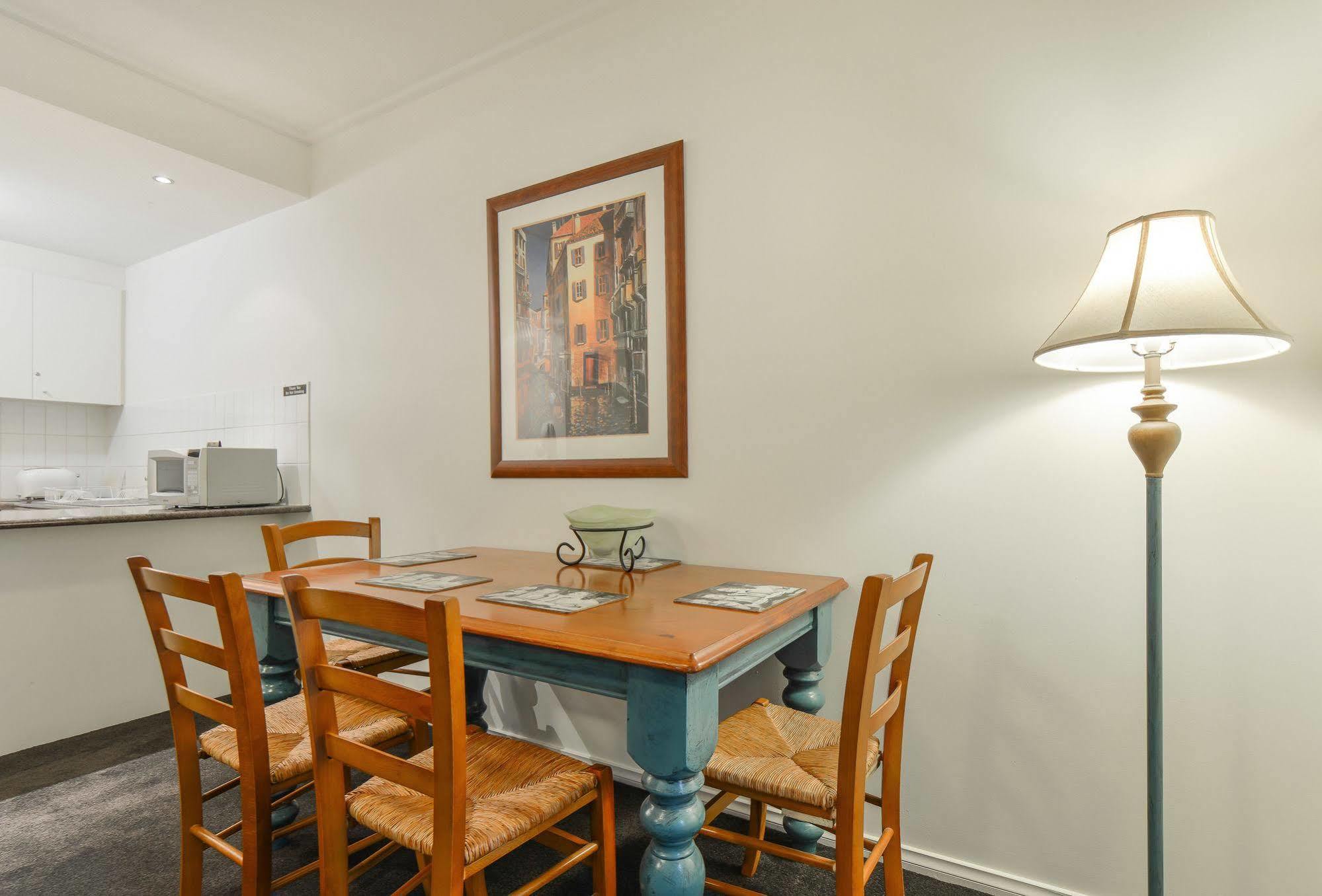 Mayford - Long Stay Rates, Pool, Gym, Parking Melbourne Buitenkant foto